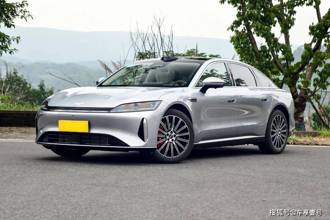 500匹马力续航260公里你准备好了吗？