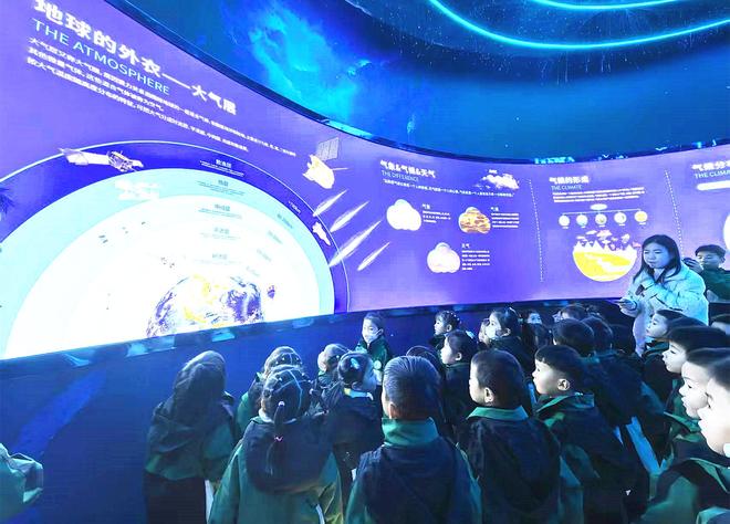 行走的课堂”探索气象与自然科技奥秘澳门新